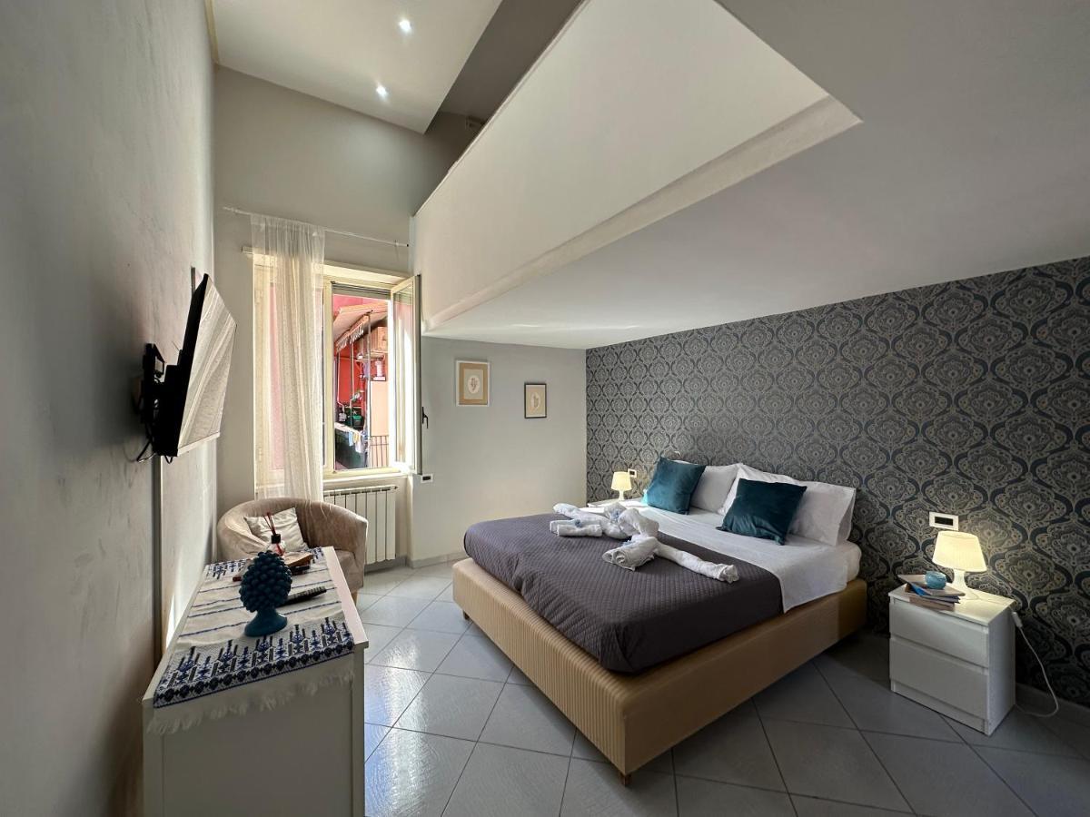 Scugnizzella Holiday House Apartment Napoli Exterior foto