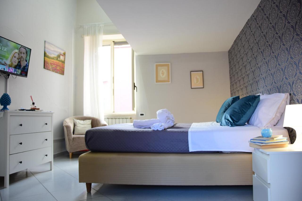 Scugnizzella Holiday House Apartment Napoli Exterior foto