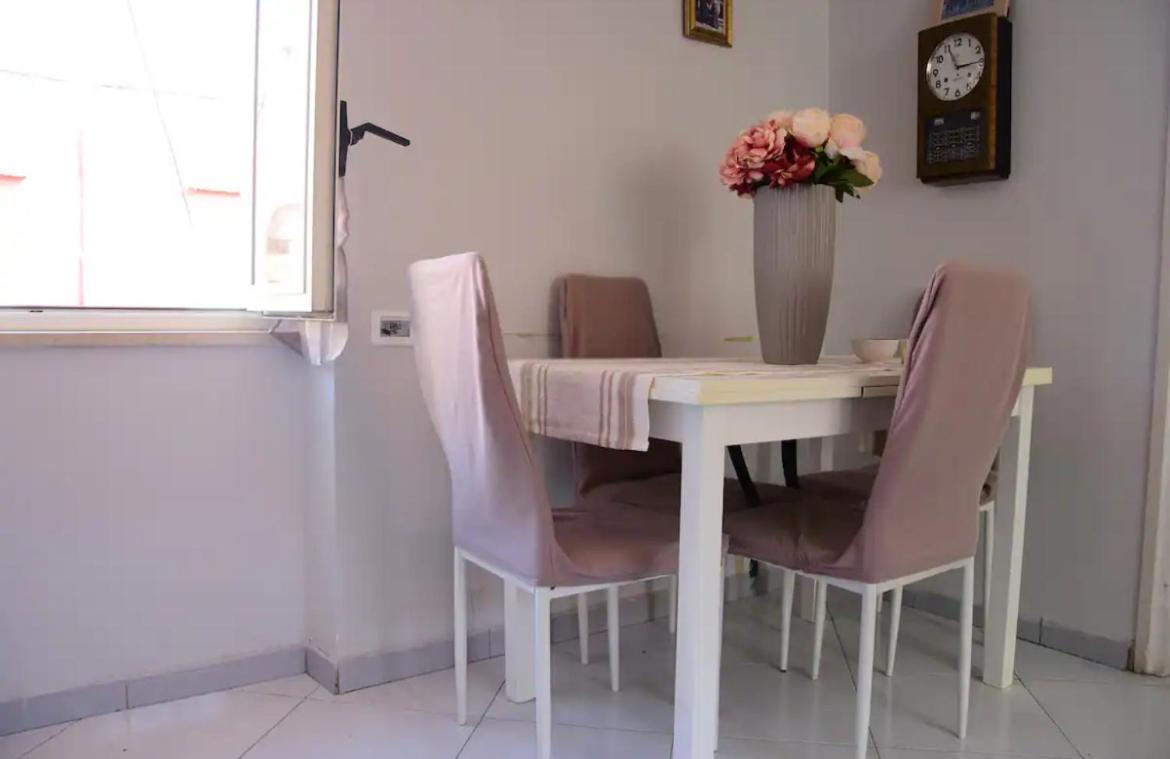 Scugnizzella Holiday House Apartment Napoli Exterior foto